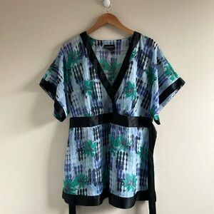 🔥10 for $100🔥 Lane Bryant chiffon multicoloured short sleeve wrap top sheer